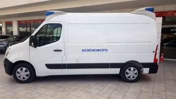 NV400-AMBULANCE2
