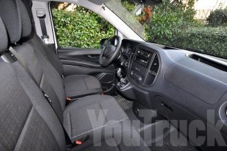mercedes vito8 (Medium)