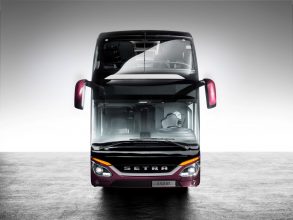 Weltpremiere: Der neue Setra Doppelstockbus S 531 DT der TopClass 500