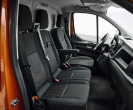 Ford Transit Custom3 (Medium)