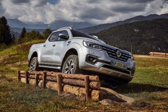 2017 - Essais Presse Renault ALASKAN en Slovénie