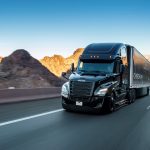 Η Daimler επενδύει στα αυτόνομα φορτηγά