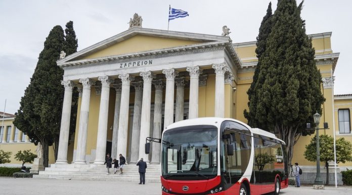 Ηλεκτρικό λεωφορείο της BYD σε δοκιμαστική λειτουργία στην Αθήνα