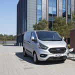 Νέα γενιά με πλήρως ηλεκτρική έκδοση του Transit Custom το 2023