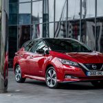 Nissan-LEAF_red