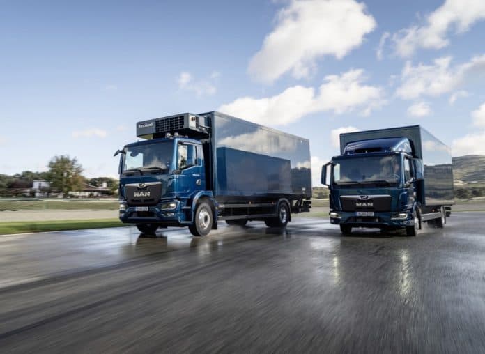 1920_p-newtg-group-eot-a-3685 (Medium)