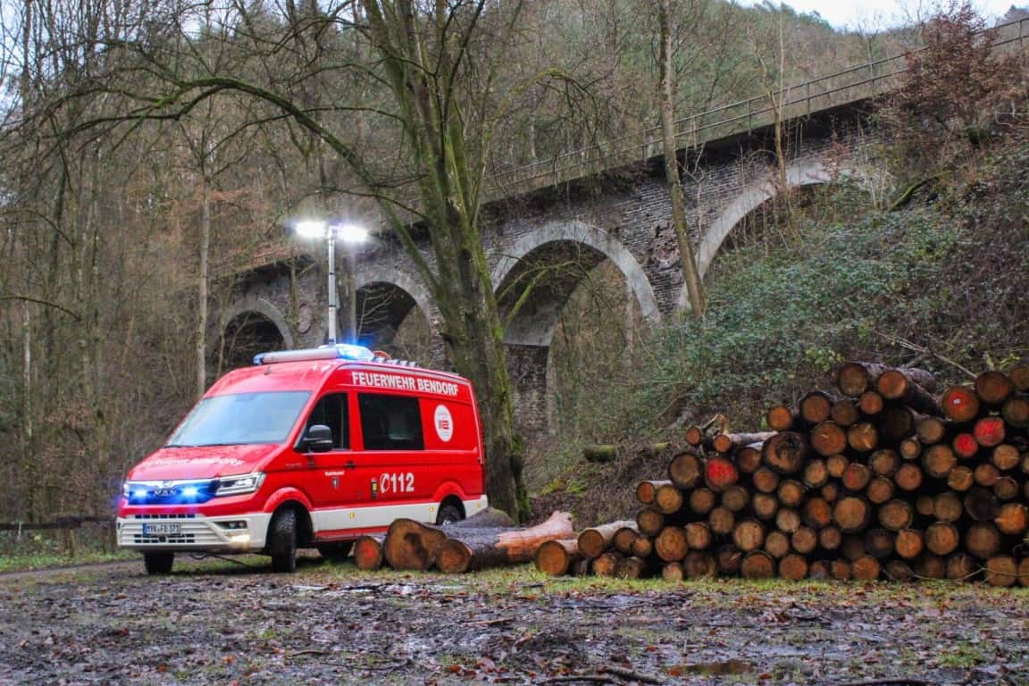 1920_p-tge-eot-firetruck-4-01 (Medium)