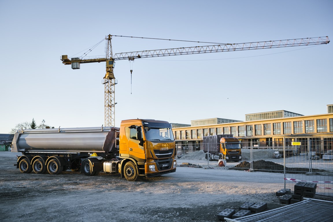 IVECO STRALIS X-WAY (12)