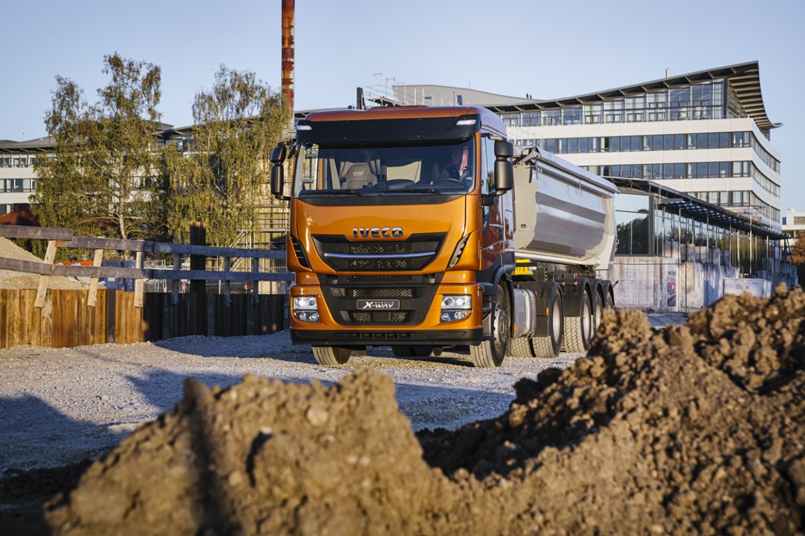 IVECO STRALIS X-WAY (4)