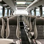 Die S 516 HDH sind mit hochwertigen Sitzen des Typs Setra Voyage Ambassador ausgestattet. The S 516 HDH models are equipped with high-class Setra Voyage Ambassador seats.