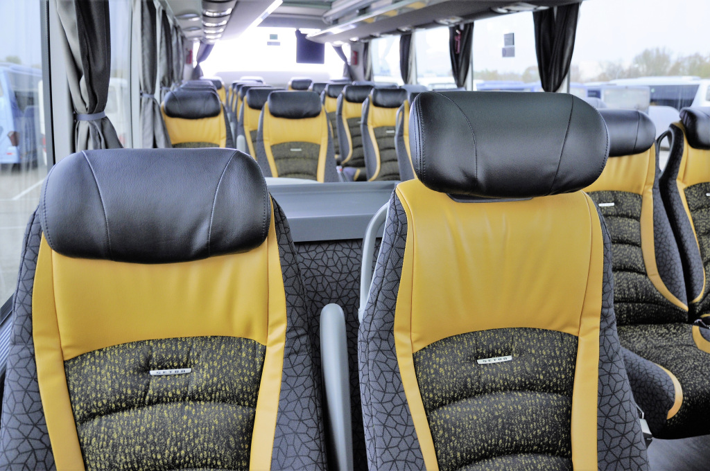 10 Jahre Setra Voyage Omnibussitze Celebrating 10 years of Setra Voyage coach seats