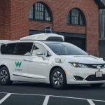 FCA Waymo Chrysler Pacifica (Medium)