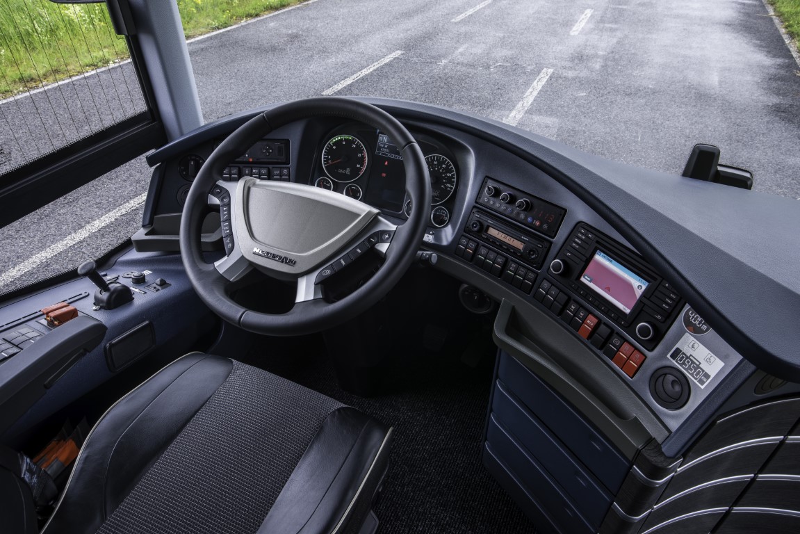 NEOPLAN Skyliner (6)