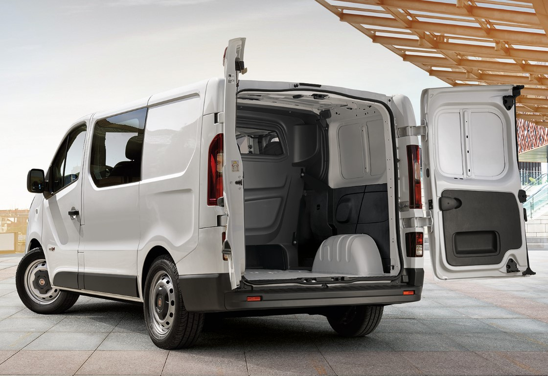 Τα 9θέσια βαν της ελληνικής αγοράς Fiat Talento Combi (3)