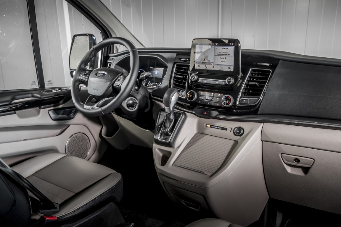 Τα 9θέσια βαν της ελληνικής αγοράς Ford Tourneo Custom (8)