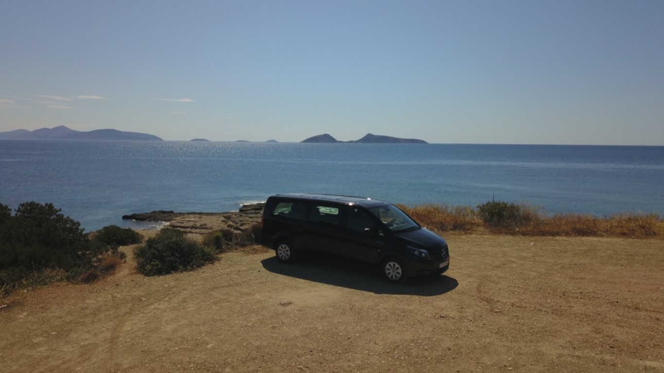 Τα 9θέσια βαν της ελληνικής αγοράς Mercedes-Benz Vito Tourer Dark Edition (1)