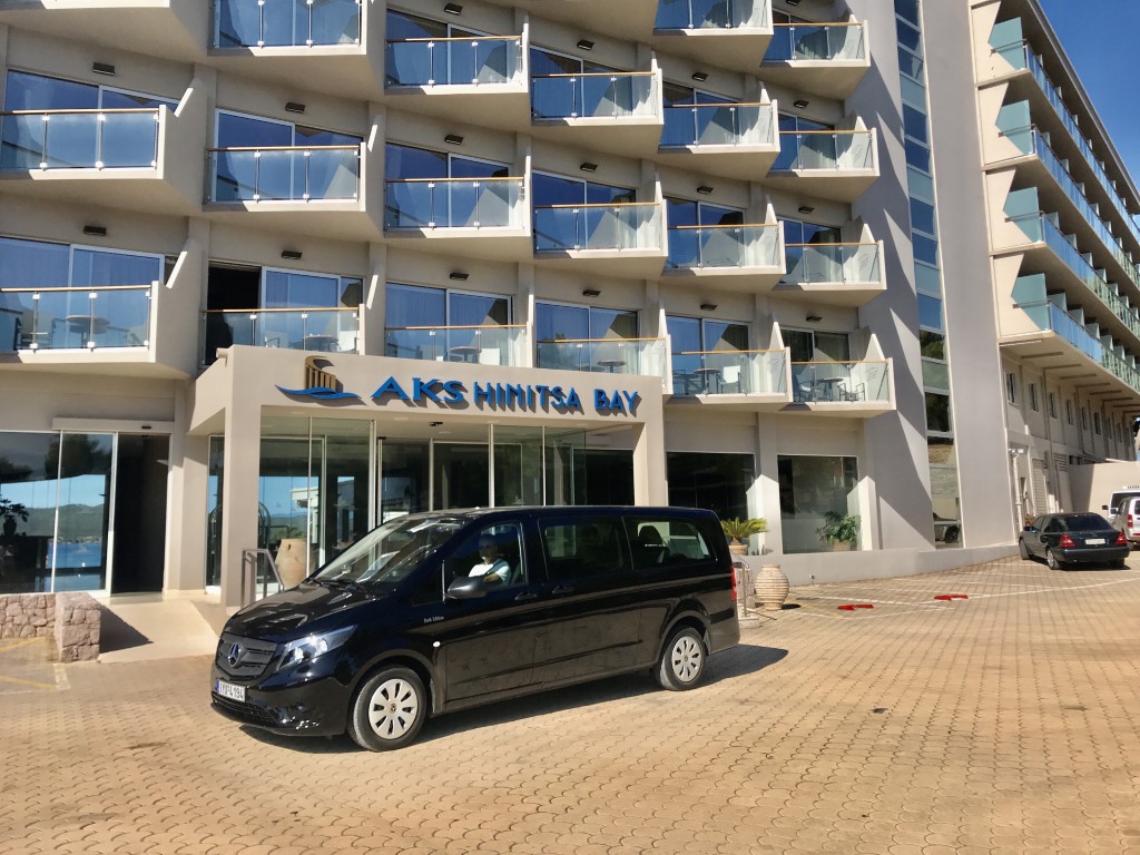 Τα 9θέσια βαν της ελληνικής αγοράς Mercedes-Benz Vito Tourer Dark Edition (6)
