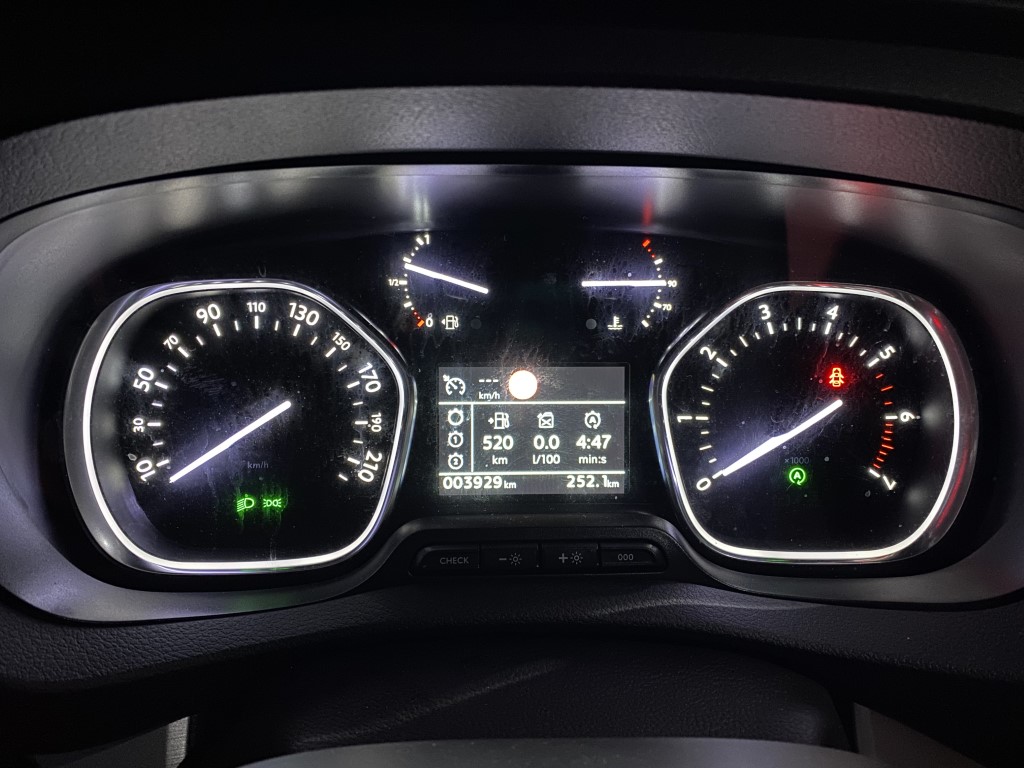 Τα 9θέσια βαν της ελληνικής αγοράς Opel Zafira Life (19)