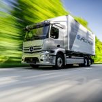 Seit 2018 ist der schwere, batterieelektrische eActros im intensiven Kundeneinsatz. Die Erkenntnisse aus der Kundenerprobung fließen direkt in die Serienentwicklung des lokal CO2-neutralen E-Lkw für den urbanen Verteilerverkehr. Geplanter Start der Serienproduktion ist ab 2021. 

The heavy, battery-electric eActros is in intensive customer testing since 2018. The findings from these trials flow directly into the series development of the locally CO2-neutral e-truck for distribution in urban areas. The planned start of series production is in 2021.