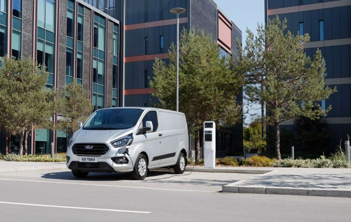 Ford reveals production version of new Transit Custom plug-in hy