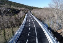Τέμπη: Δόθηκε στην κυκλοφορία η γέφυρα του Πηνειού