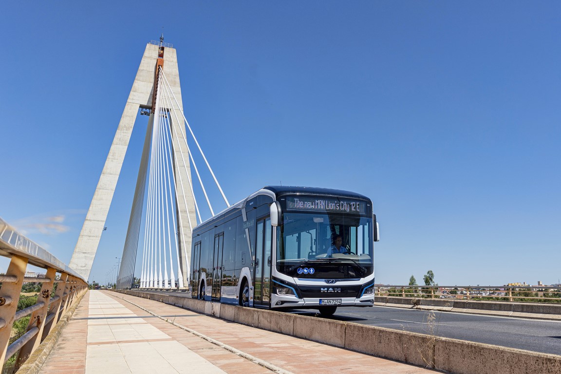 MAN Lions City e (18)