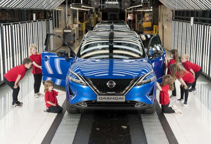 RR-NISSAN_YOUNG_INSPECTORS_02