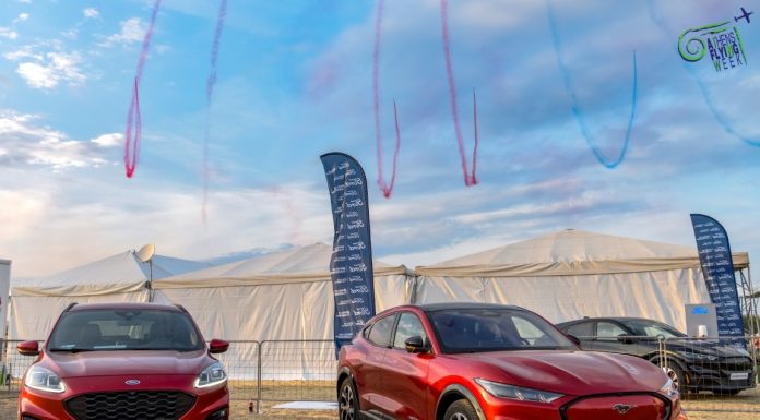 H Ford Motor Ελλάς δυναμική παρουσία στο air show της φετινής Athens Flying Week