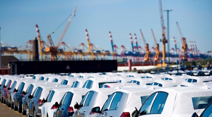 Ταξινομήσεις νέων οχημάτων ΕΕ: βενζινοκίνητα 35,3%, υβριδικά 25,8%, ηλεκτρικά 18,5%