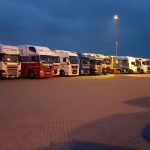 Ανοίγει ο μεγαλύτερος χώρος στάθμευσης φορτηγών στην Ευρώπη με αίθουσα παιχνιδιών, εστιατόριο, γυμναστήριο