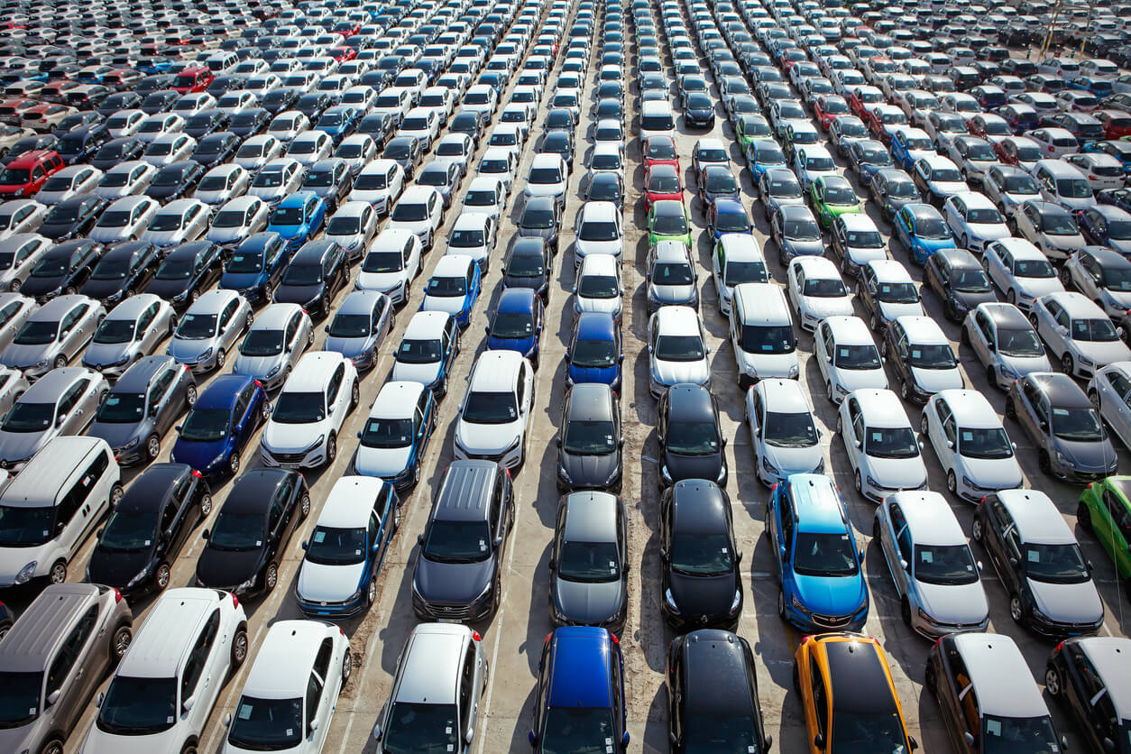 lots-of-cars-