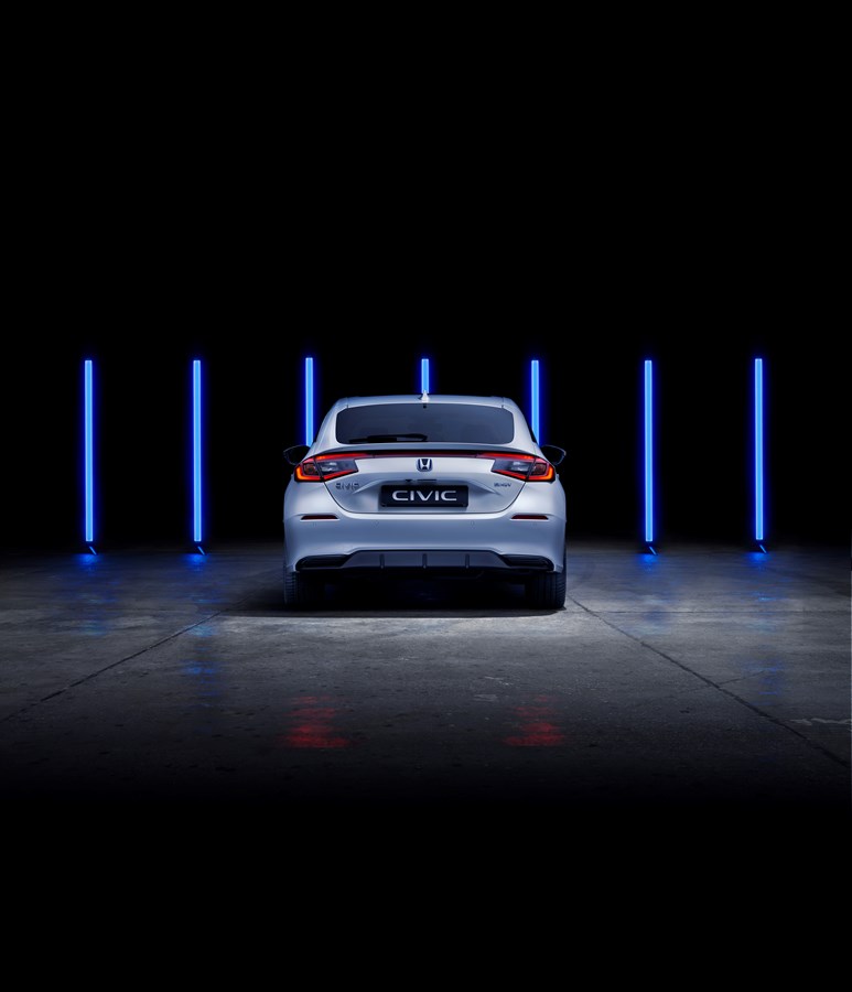 NEW CIVIC ENGINEERED TO DELIVER ENGAGING DYNAMICS AND PERFORMANCE WITH IMPRESSIVE ECONOMY AND EFFICIENCY