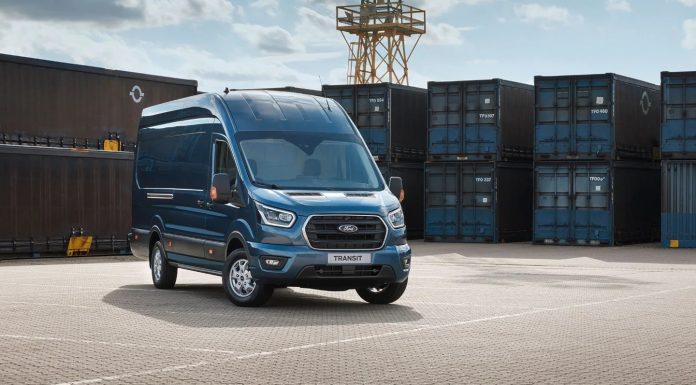 Ford: Ειδικά προγράμματα τον Αύγουστο στα επαγγελματικά οχήματα