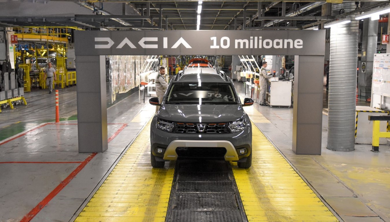 1-2022 - 10 Millions Dacia produced_LOW