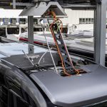 Neue zentrale Stromtankstelle im Omnibuswerk Mannheim für Mercedes-Benz eCitaro mit vollelektrischem Antrieb, Anschlussleistung: 1,2 Megawatt, 4 Stellplätze für Steckerladung, Pantograf und Ladeschiene New central electric charging station for the Mercedes-Benz eCitaro with all-electric drive at the Mannheim bus works, Connection power of 1.2 megawatts, four parking bays for charging via cable, pantograph and charging rail.