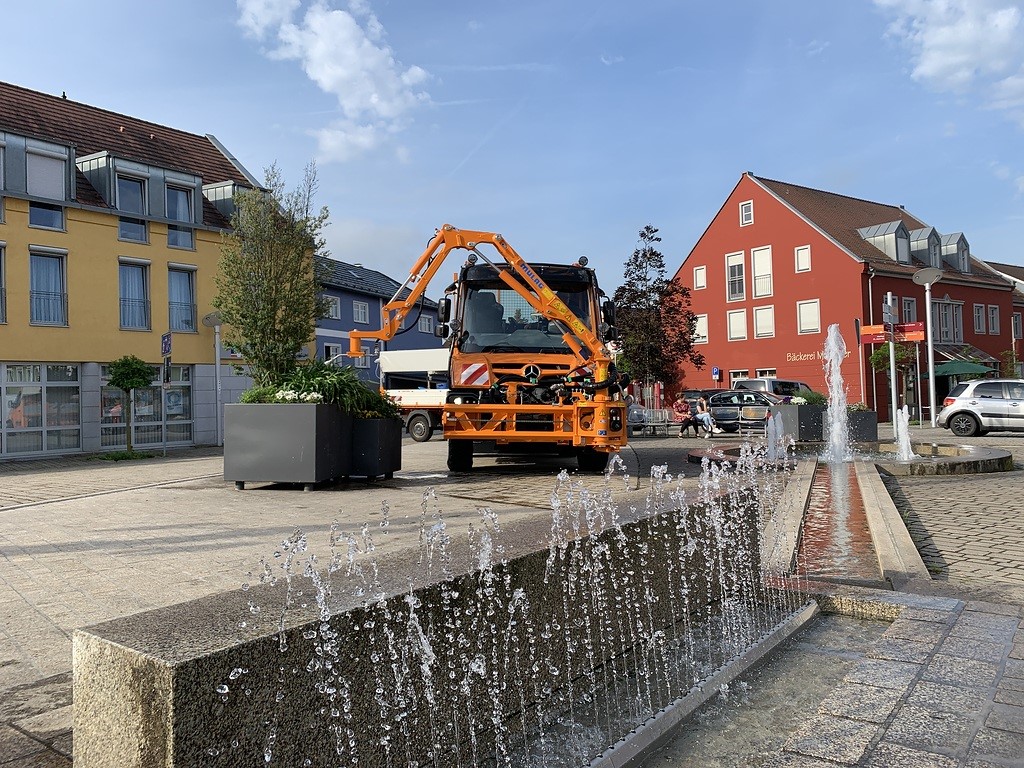 Mercedes-Benz Trucks präsentiert auf der IFAT 2022 in München nachhaltige kommunale Mobilitätslösungen Mercedes-Benz Trucks showcases sustainable municipal mobility solutions at IFAT 2022 in Munich