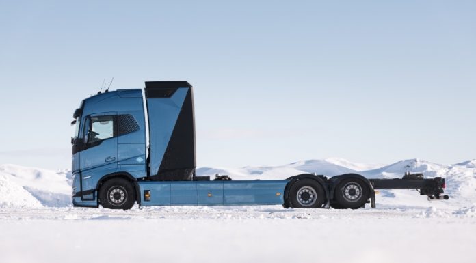 Η Volvo Trucks δοκιμάζει ηλεκτρικά φορτηγά υδρογόνου σε δημόσιους δρόμους