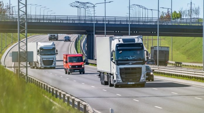 Η Εσθονία αλλάζει τον τρόπο με τον οποίο χρεώνει τα διόδια βαρέων οχημάτων