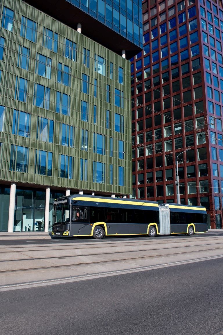 Urbino_18_electric_10