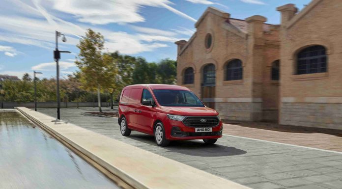 Το νέο Transit Connect της Ford Pro και με plug-in υβριδικό σύστημα κίνησης