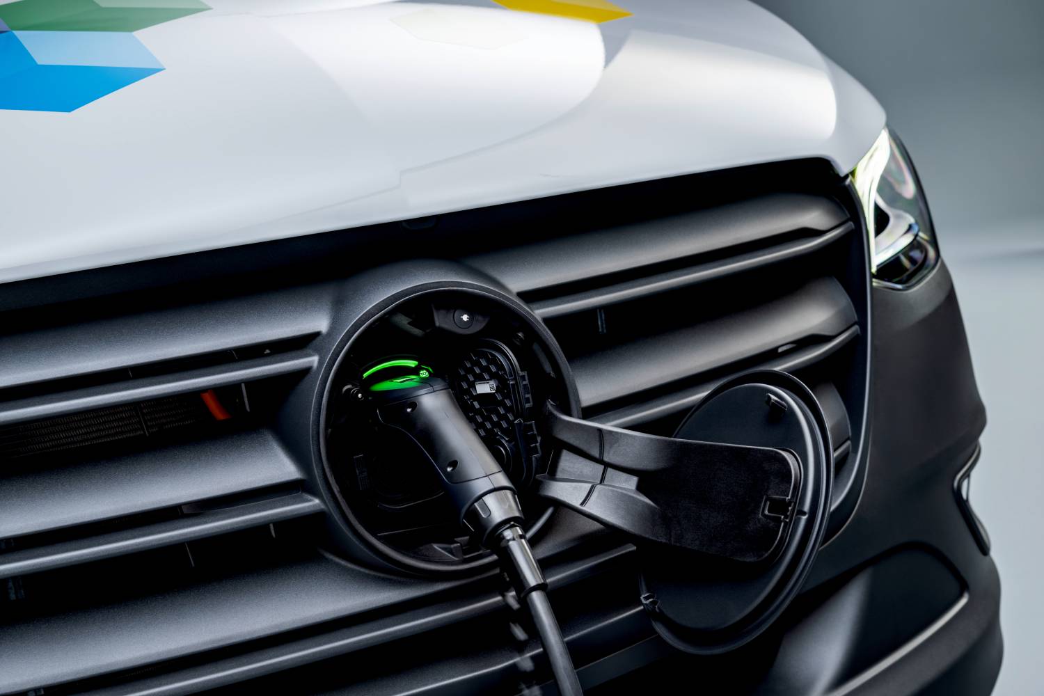 Mercedes-Benz eSprinter 8