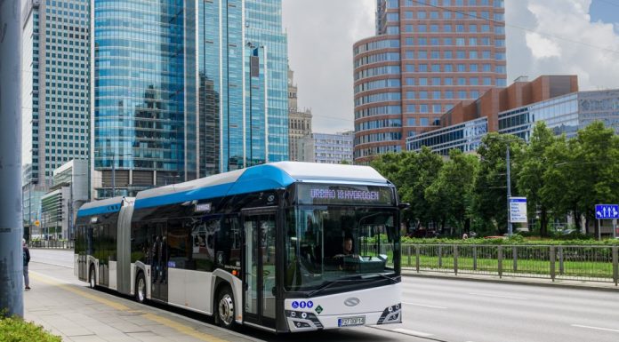 Το Solaris Urbino 18 Λεωφορείο της Χρονιάς 2025