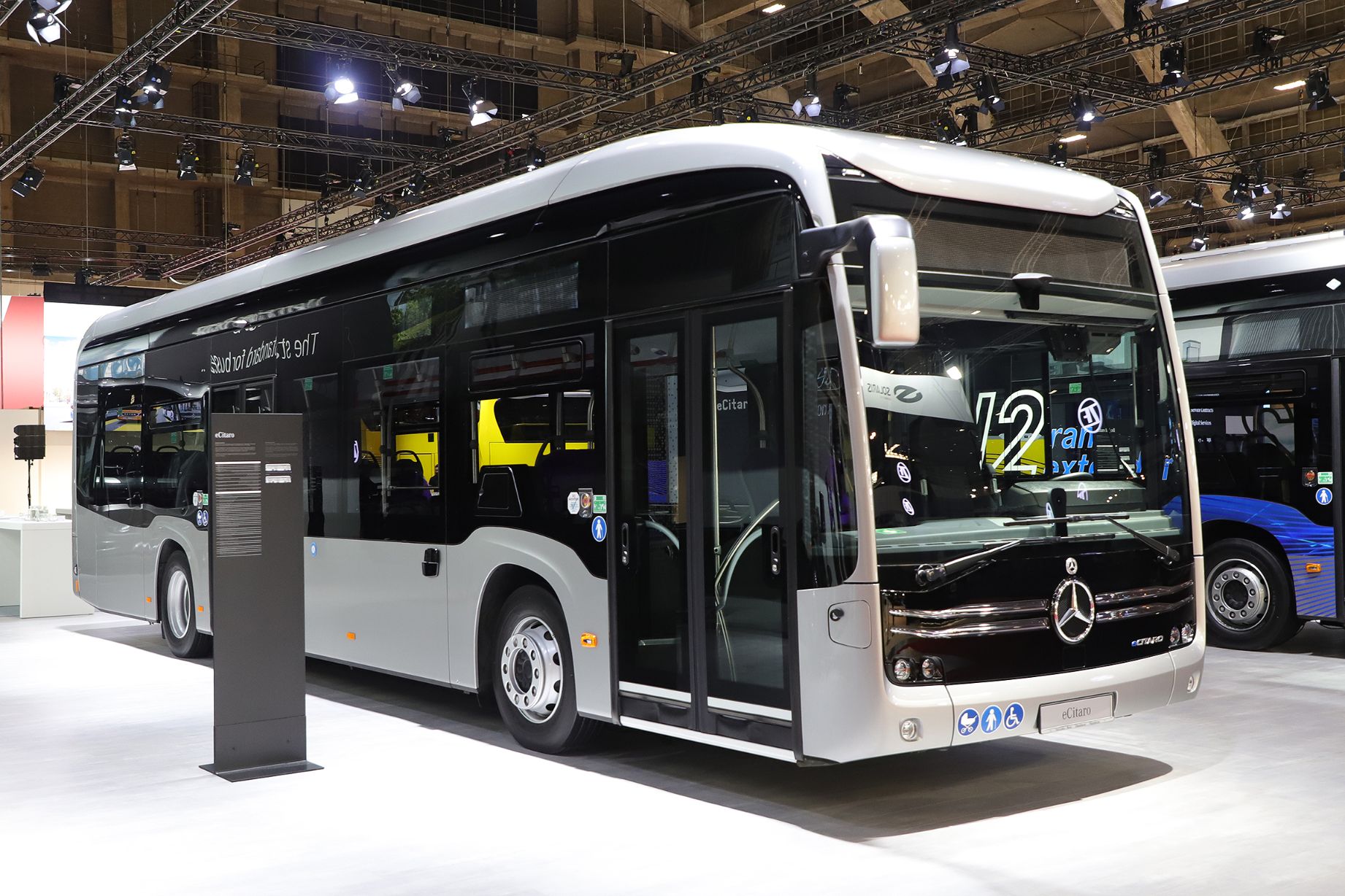 Busworld-2023-Mercedes-Benz-eCitaro