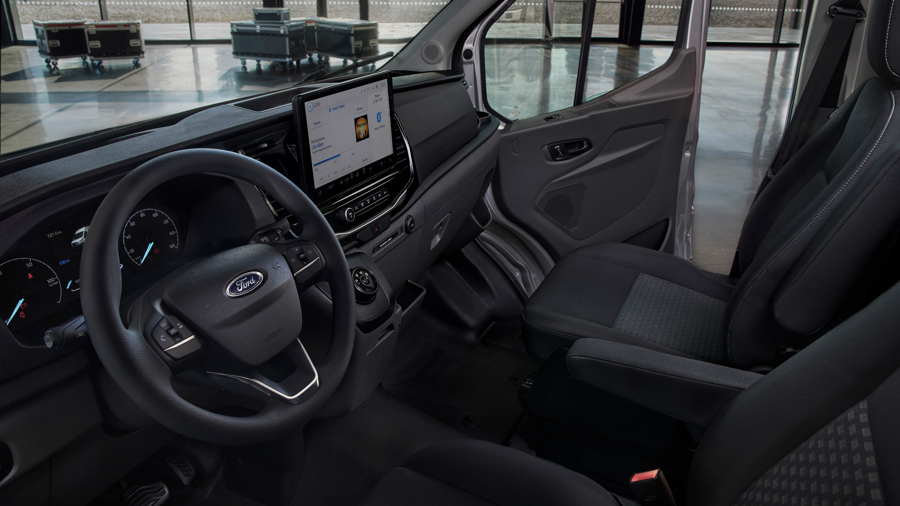 Ford E-Transit_05